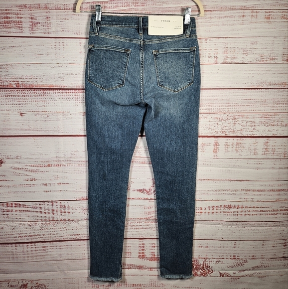 Frame Denim Skinny De Jeanne Frayed Ankle Hem Jeans - Picture 9 of 16